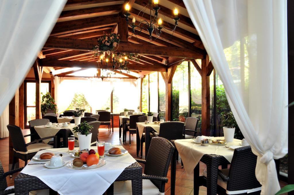 Hotel Ferro Di Cavallo Pavullo nel Frignano Exteriér fotografie
