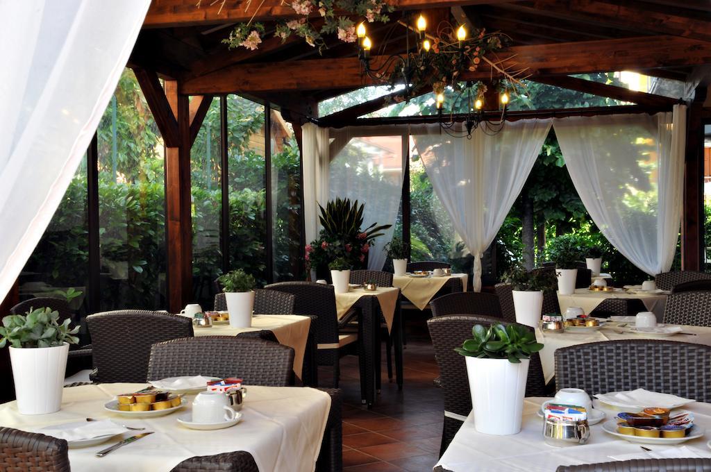 Hotel Ferro Di Cavallo Pavullo nel Frignano Pokoj fotografie